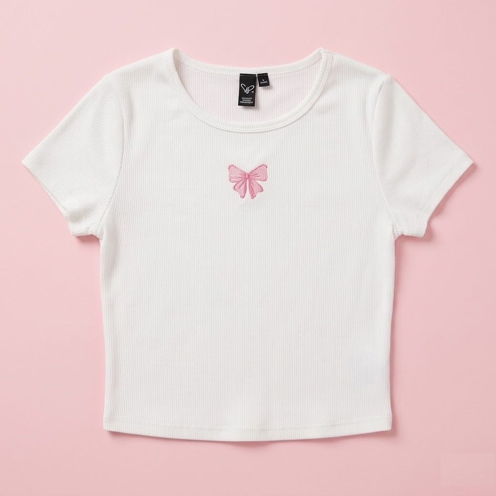 Windsor Pink Coquette Bow Cropped Tee